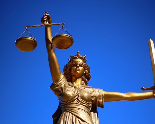 justice-2060093_1920